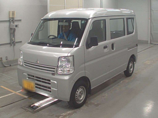 MITSUBISHI MINICAB VAN 2018