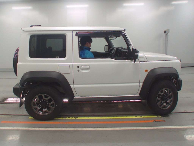 SUZUKI JIMNY SIERRA 2022