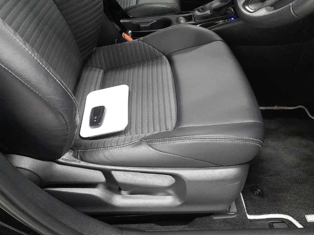 TOYOTA COROLLA TOURING 2020