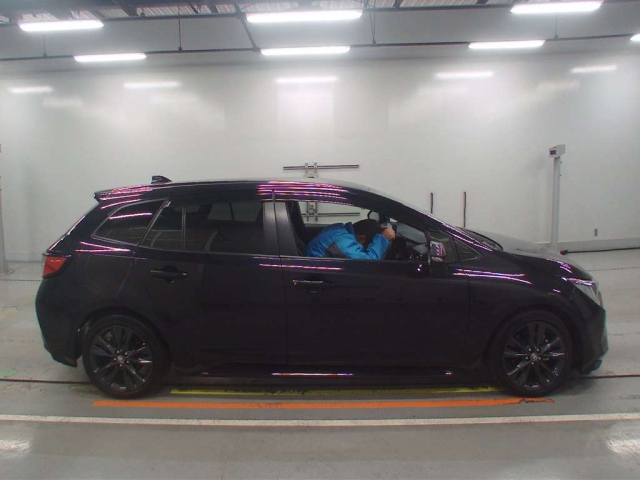 TOYOTA COROLLA TOURING 2022