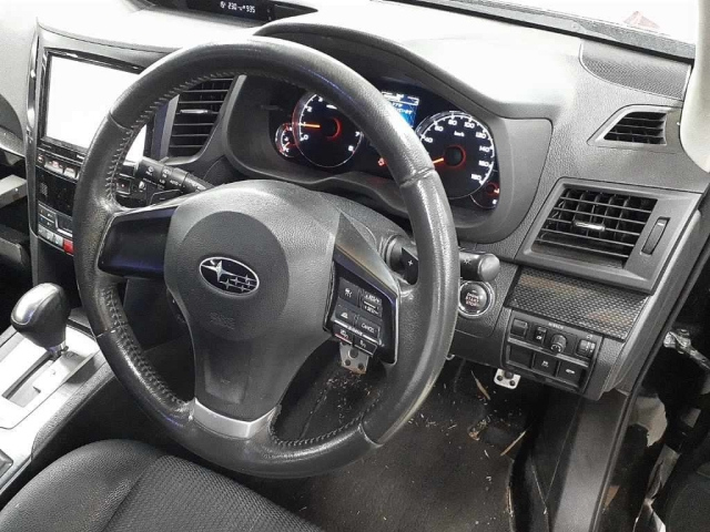SUBARU LEGACY 2012