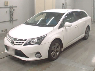 TOYOTA AVENSIS WAGON 2015