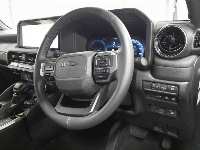 TOYOTA LAND CRUISER 2024