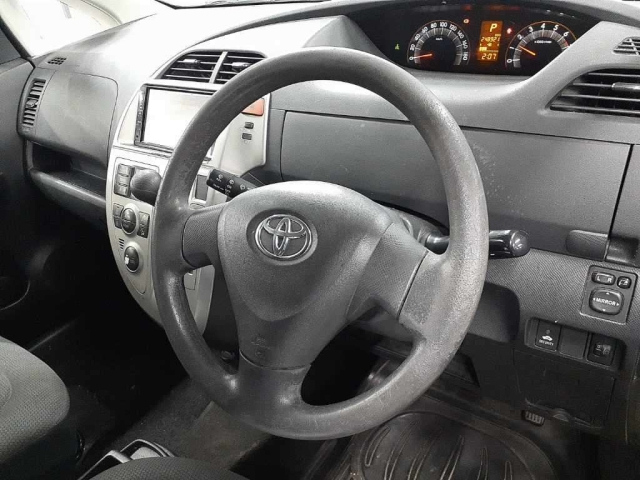 TOYOTA RACTIS 2008