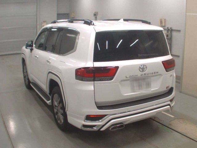 TOYOTA LAND CRUISER 2024