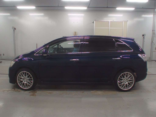 TOYOTA MARK X ZIO 2009