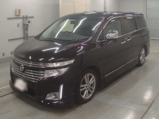 NISSAN ELGRAND 2010