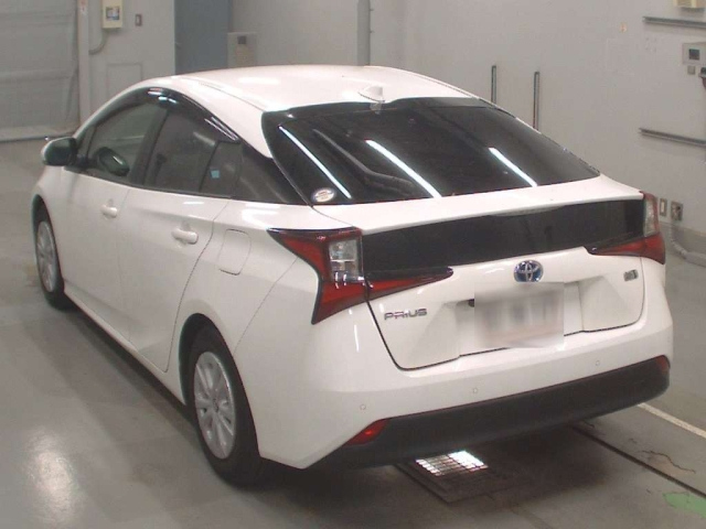 TOYOTA PRIUS 2022