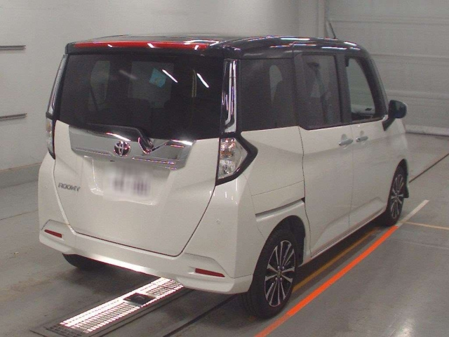 TOYOTA ROOMY 2025