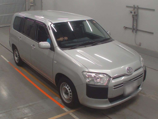 TOYOTA PROBOX 2020