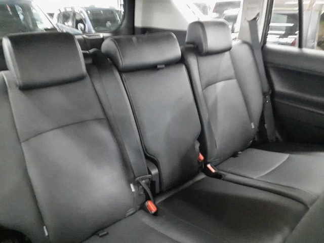 TOYOTA LAND CRUISER PRADO 2021