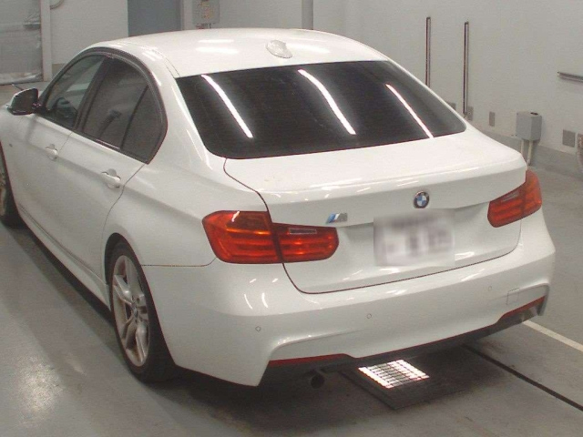 BMW 3 SERIES 2013