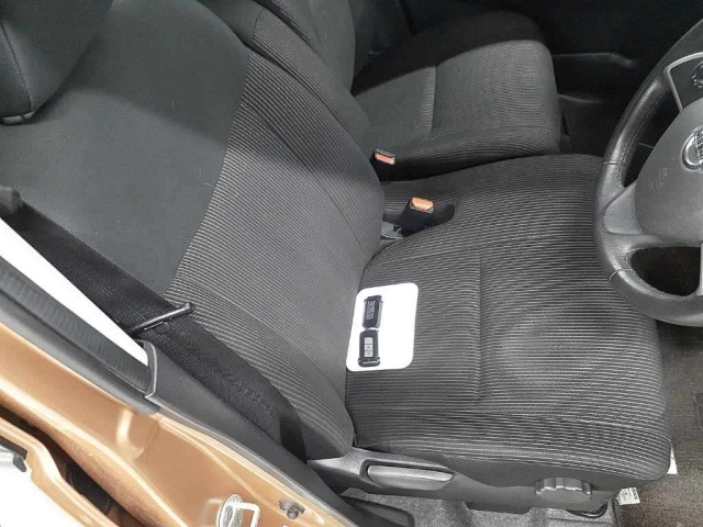 NISSAN DAYZ ROOX 2019