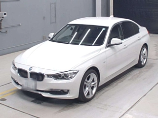 BMW 3 SERIES 2013