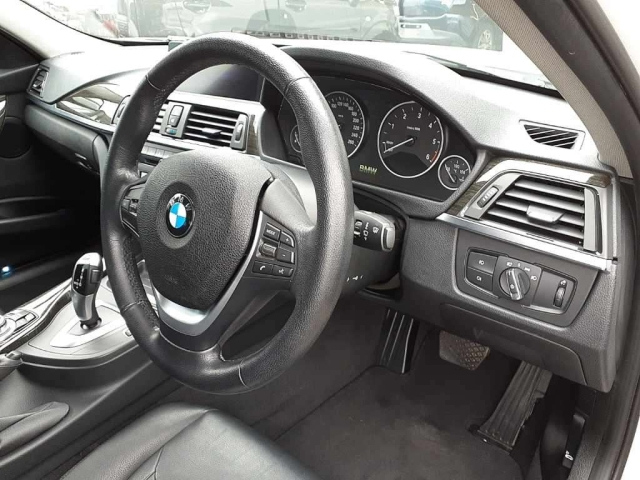 BMW 3 SERIES 2013