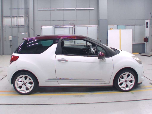 CITROEN DS3 2012
