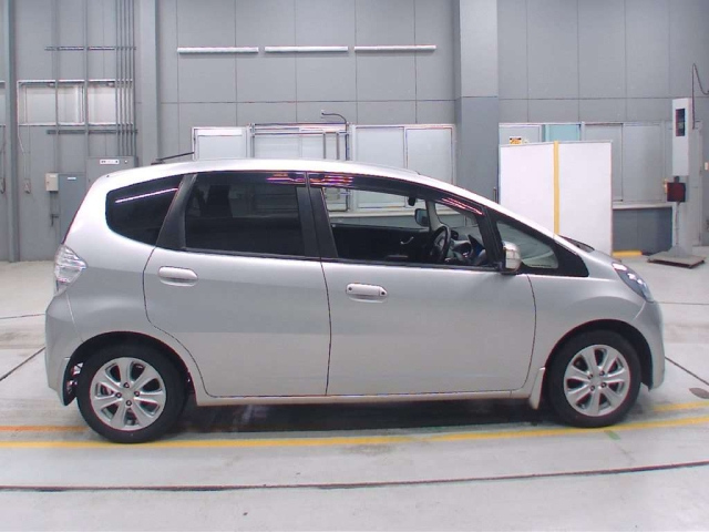 HONDA FIT 2010