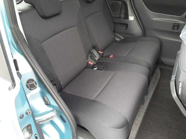 MITSUBISHI DELICA D2 2014