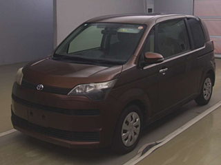 TOYOTA SPADE 2013