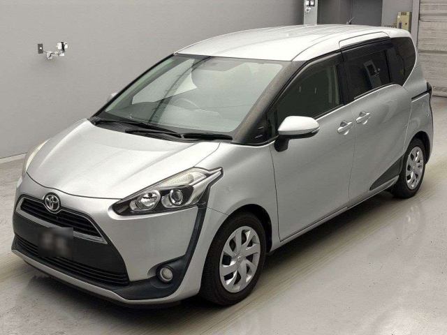 TOYOTA SIENTA 2018