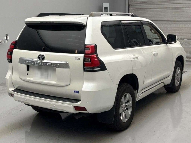 TOYOTA LAND CRUISER PRADO 2022