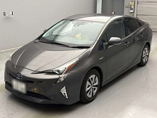 TOYOTA PRIUS 2017