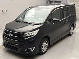 TOYOTA NOAH 2019