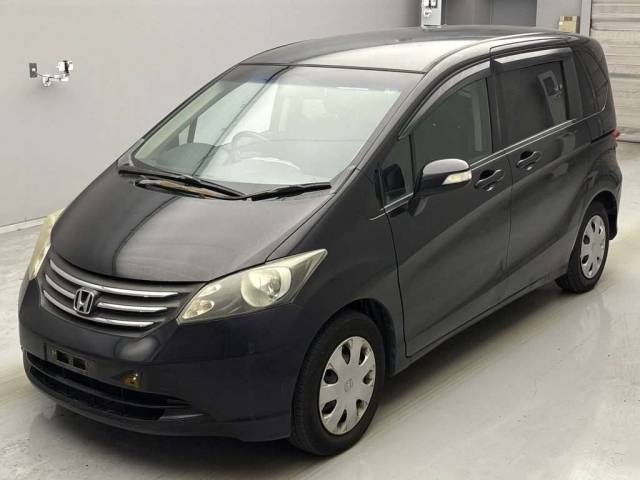HONDA FREED 2011