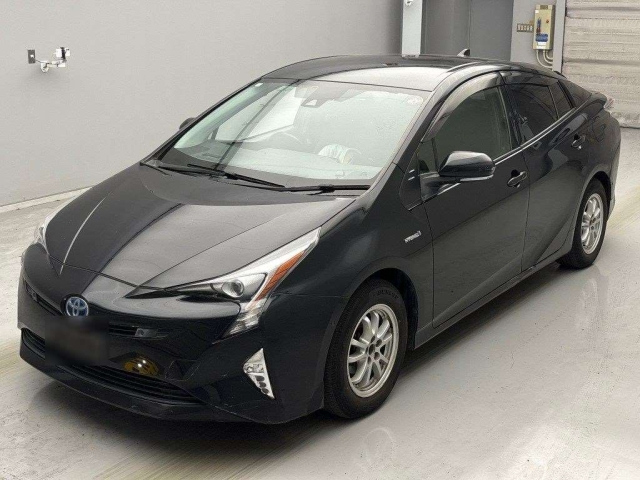 TOYOTA PRIUS 2016