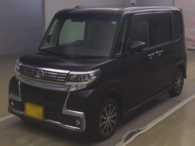 DAIHATSU TANTO 2019