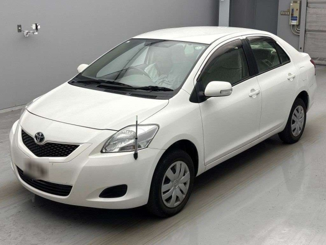 TOYOTA BELTA 2009