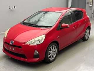 TOYOTA AQUA 2012
