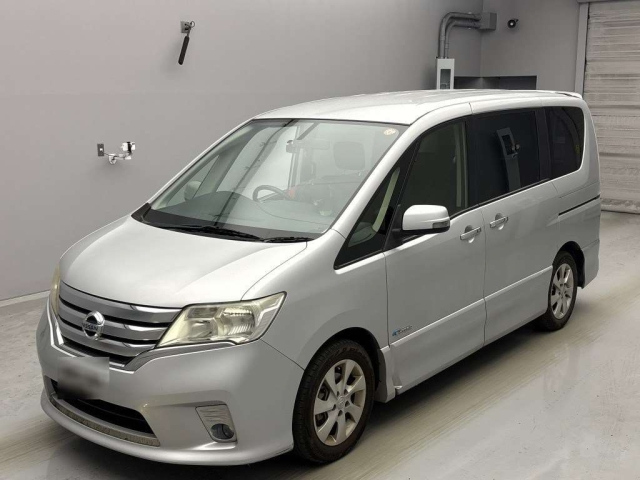 NISSAN SERENA 2013