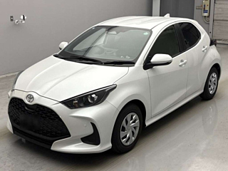 TOYOTA YARIS 2024