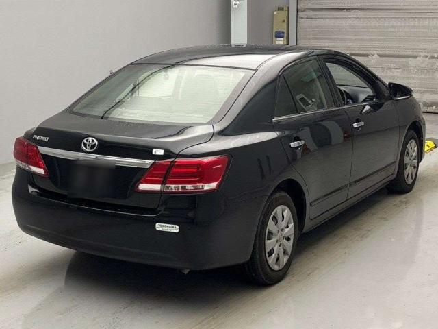TOYOTA PREMIO 2020