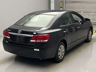 TOYOTA PREMIO 2020