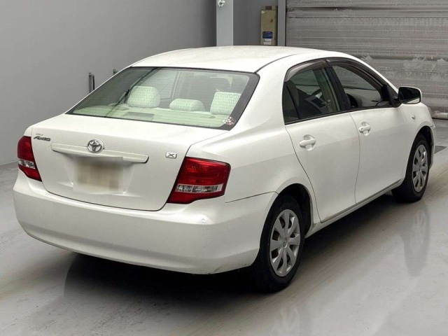 TOYOTA COROLLA AXIO 2011