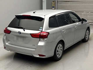 TOYOTA COROLLA FIELDER 2018