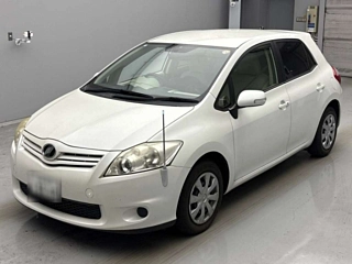 TOYOTA AURIS 2012