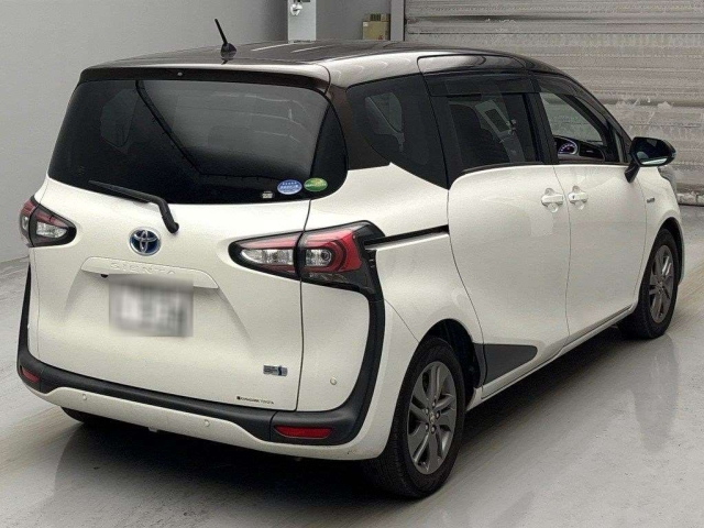 TOYOTA SIENTA 2019