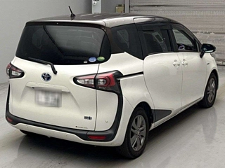 TOYOTA SIENTA 2019