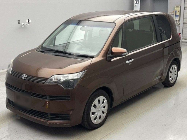 TOYOTA SPADE 2014