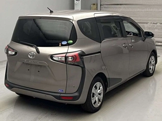 TOYOTA SIENTA 2020