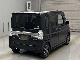 DAIHATSU TANTO 2014