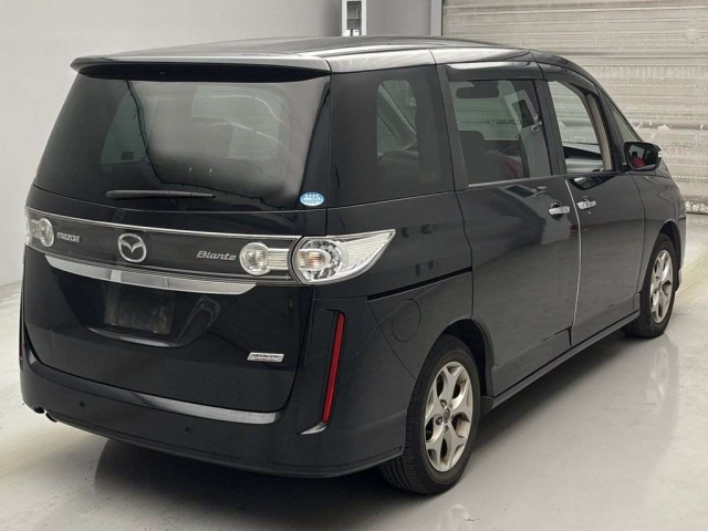 MAZDA BIANTE 2017