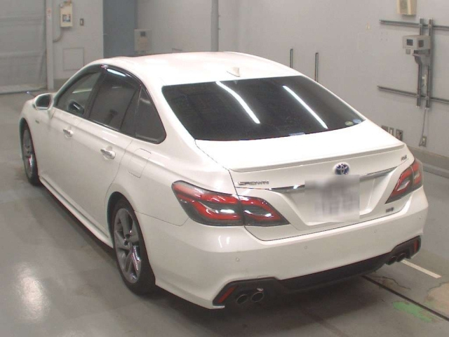 TOYOTA CROWN 2019