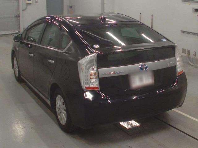 TOYOTA PRIUS PHV 2014