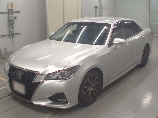 TOYOTA CROWN 2017
