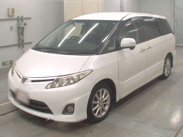 TOYOTA ESTIMA 2010