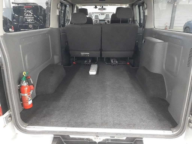 NISSAN CARAVAN VAN 2017
